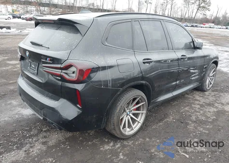 2024 BMW X3 M z USA, uszkodzony, nr VIN 5YM13EC00R9U41079